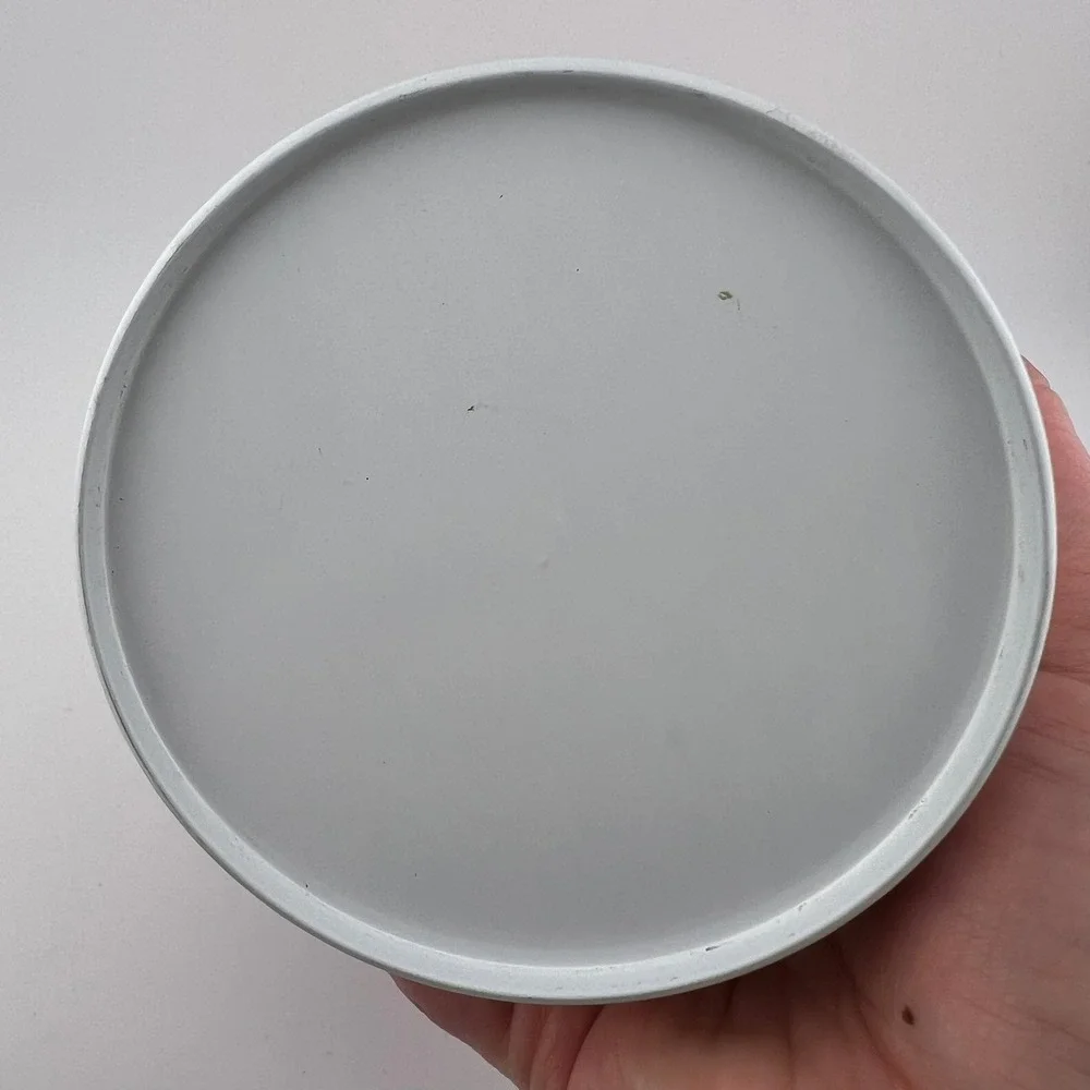 Vintage Strawberry Shortcake Tin 1980s American‎ Greetings Polka Dot Lid